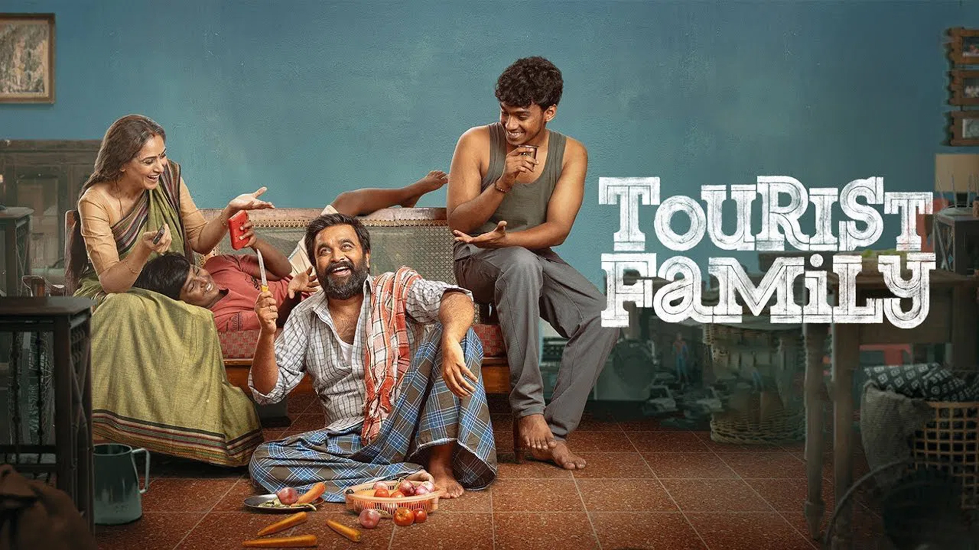Tourist Family (2025) 1