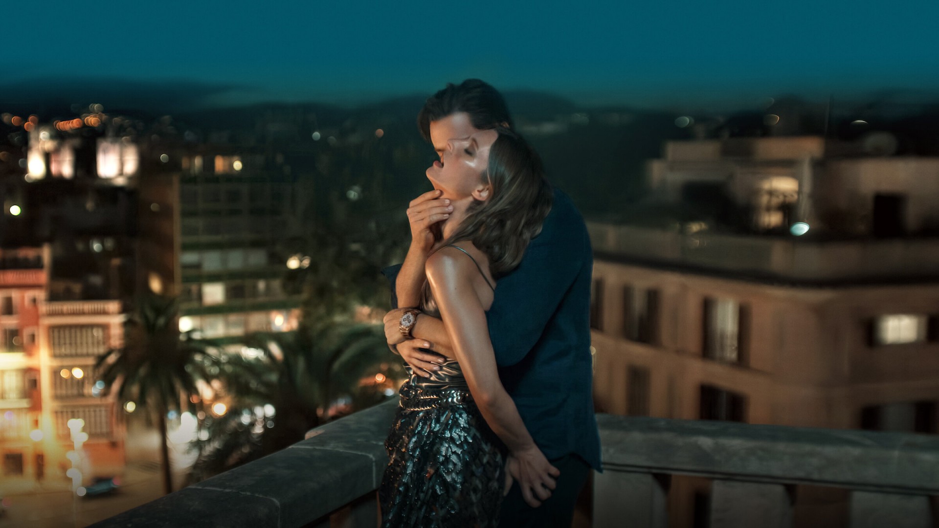 Fall for me (2025) 1