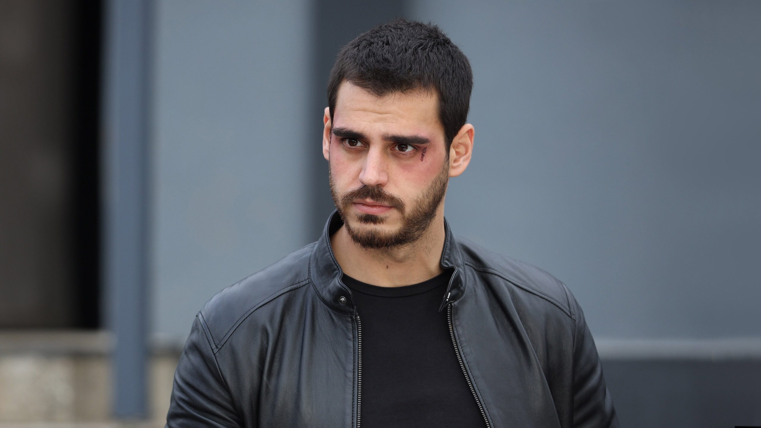 Yalniz Kurt S01 - S02 540P Turkish 1